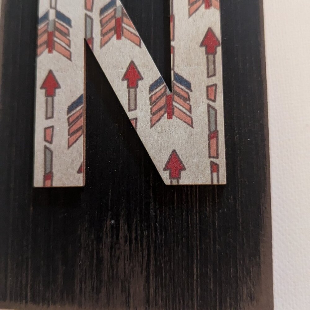 NWT Rustic Letter 'N' Wood Sign Farmhouse Arrows Michael's Fall Home Wall Decor - Picture 4 of 7
